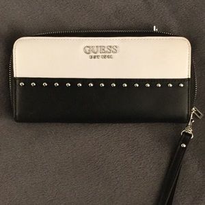 New Guess wallet/wristlet